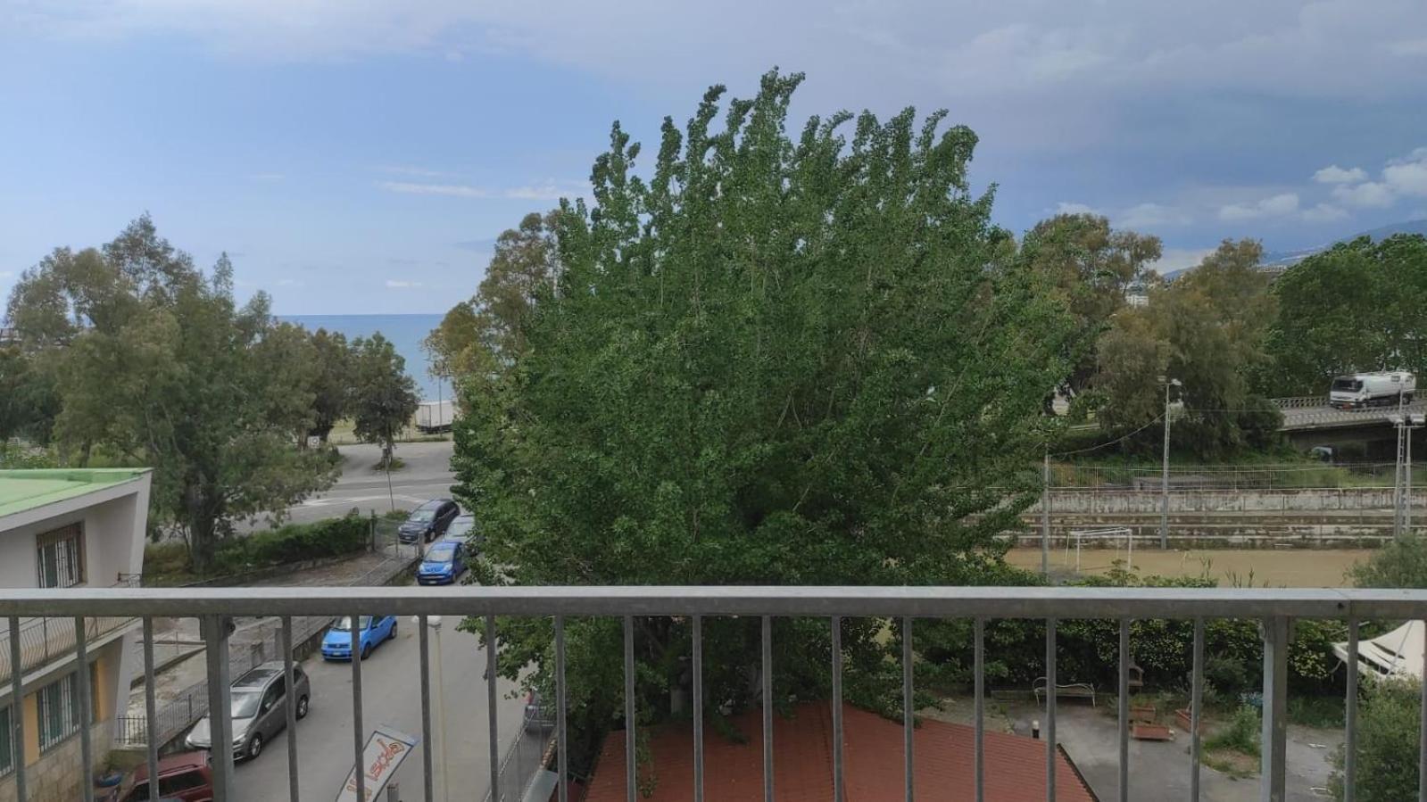 La Perla Del Tirreno Guest House ซาปรี ภายนอก รูปภาพ